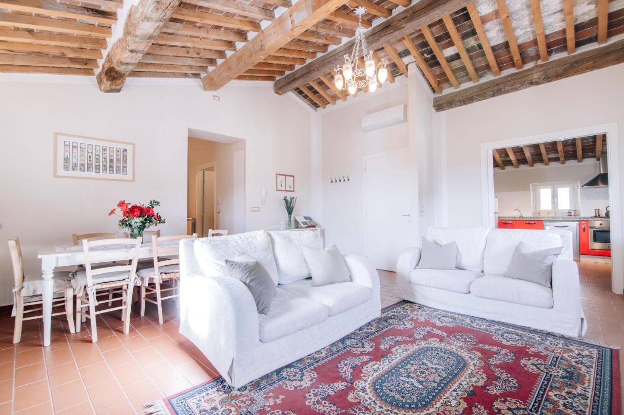 Holiday Home Il Borgo Degli Agrumi Uzzano ภายนอก รูปภาพ