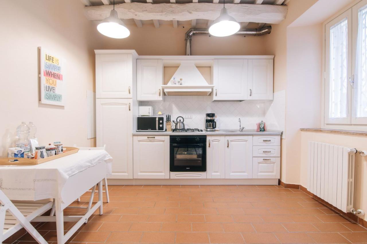 Holiday Home Il Borgo Degli Agrumi Uzzano ภายนอก รูปภาพ