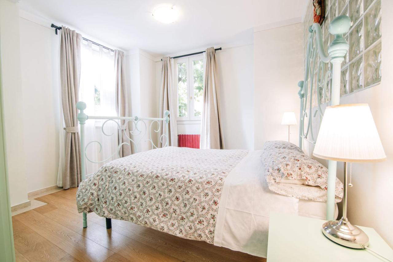 Holiday Home Il Borgo Degli Agrumi Uzzano ภายนอก รูปภาพ