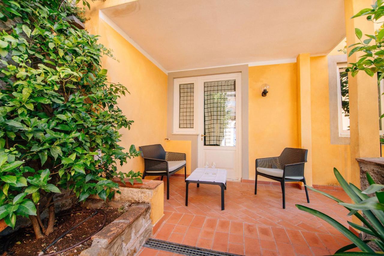 Holiday Home Il Borgo Degli Agrumi Uzzano ภายนอก รูปภาพ