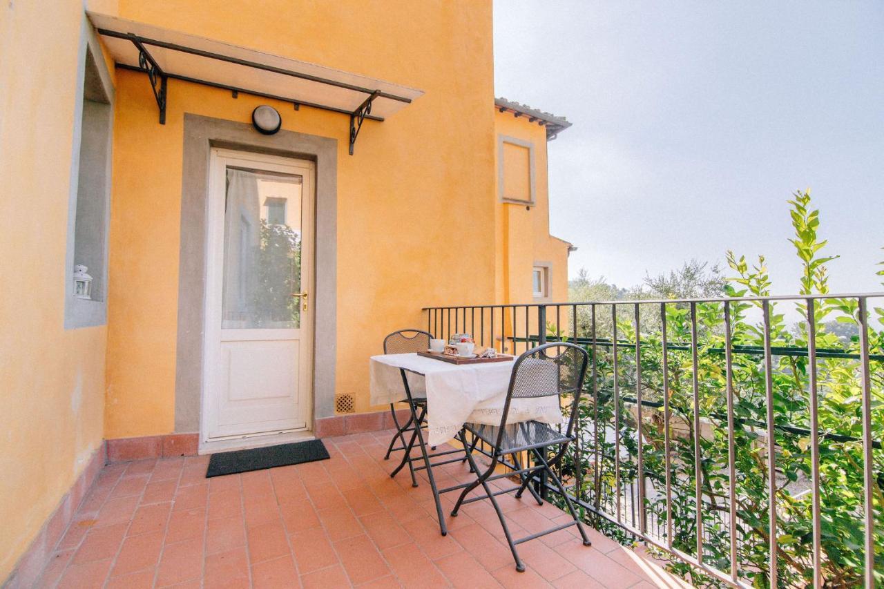 Holiday Home Il Borgo Degli Agrumi Uzzano ภายนอก รูปภาพ
