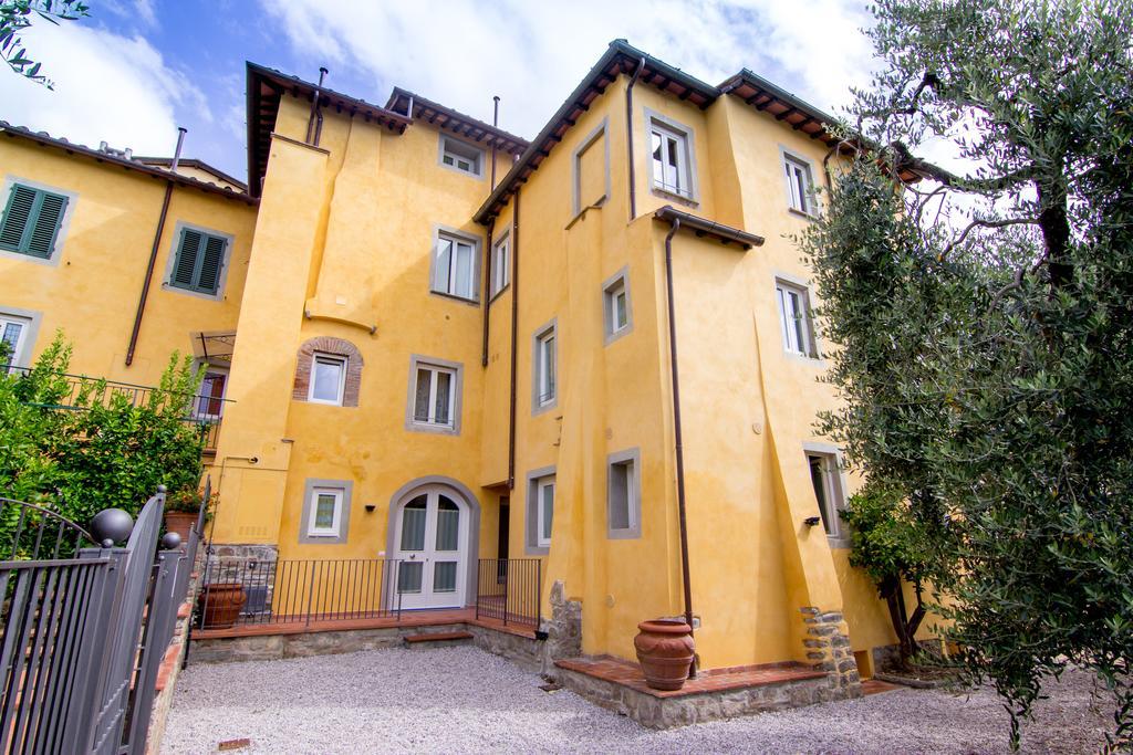 Holiday Home Il Borgo Degli Agrumi Uzzano ภายนอก รูปภาพ