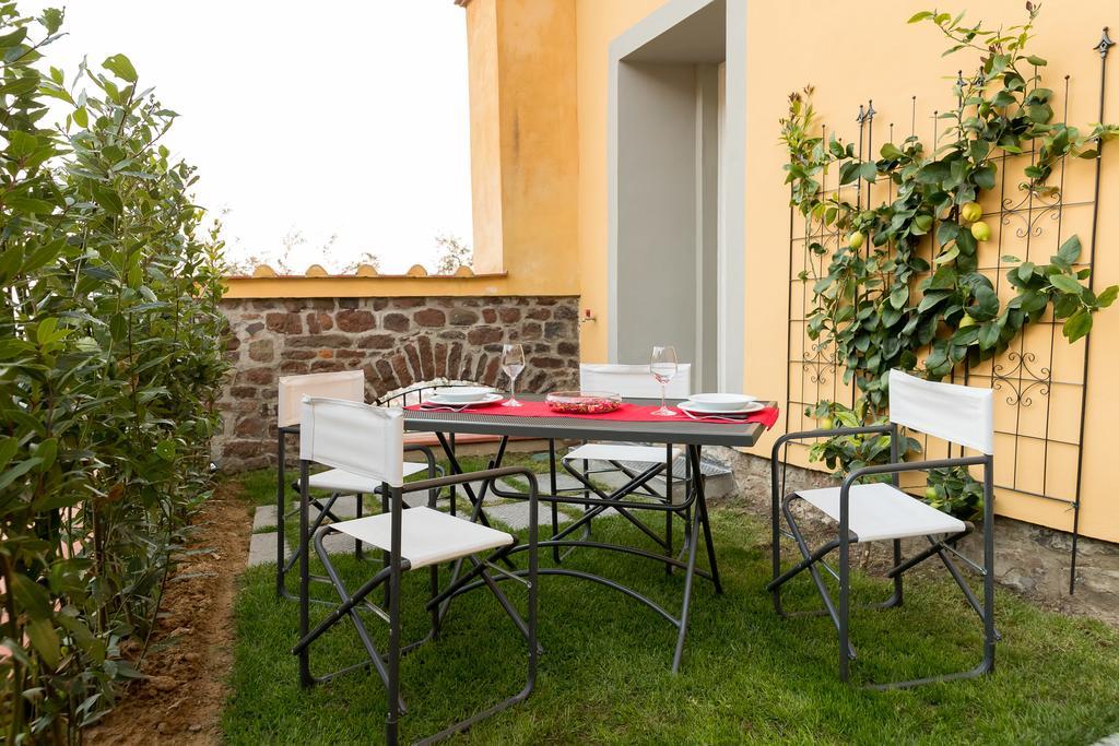 Holiday Home Il Borgo Degli Agrumi Uzzano ภายนอก รูปภาพ